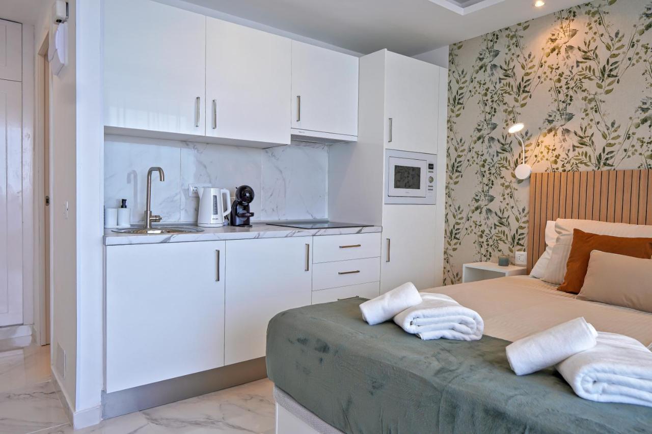 Stylish Modern Studio With Ocean View And Pools, 1001, Ponderosa Playa de las Americas  Exteriör bild
